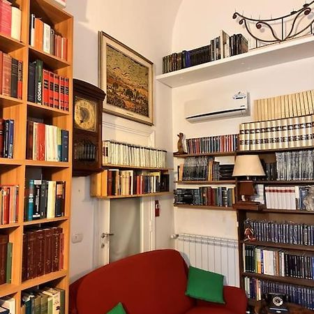 Appartamento Pietra Di Mare - Affitti Brevi Italia バーリ エクステリア 写真
