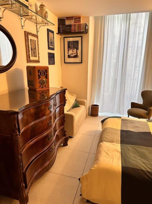 Appartamento Pietra Di Mare - Affitti Brevi Italia バーリ エクステリア 写真