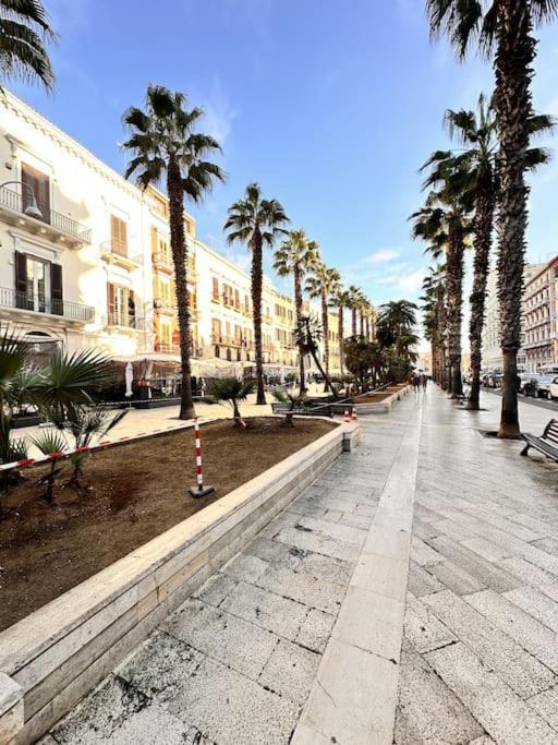 Appartamento Pietra Di Mare - Affitti Brevi Italia バーリ エクステリア 写真